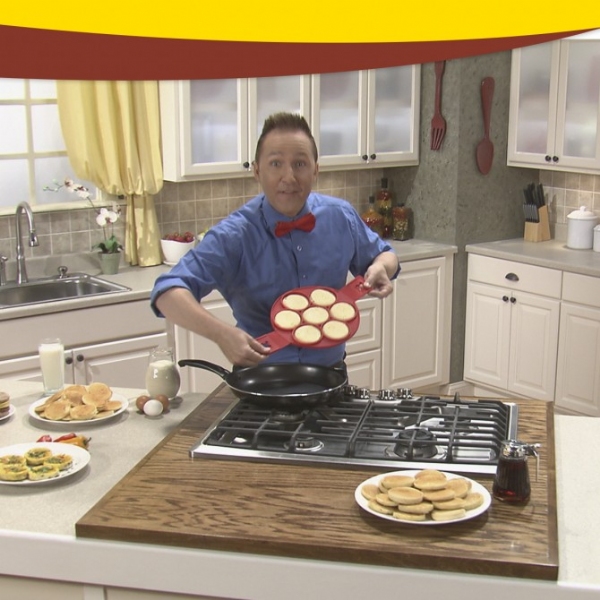 Perfect Pancake Maker Pan Flipjack Omelette Flip Jack Eggs Crepes As Seen  On TV - Bed Bath & Beyond - 25611418
