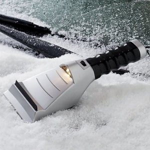Heated Auto Ice Scraper